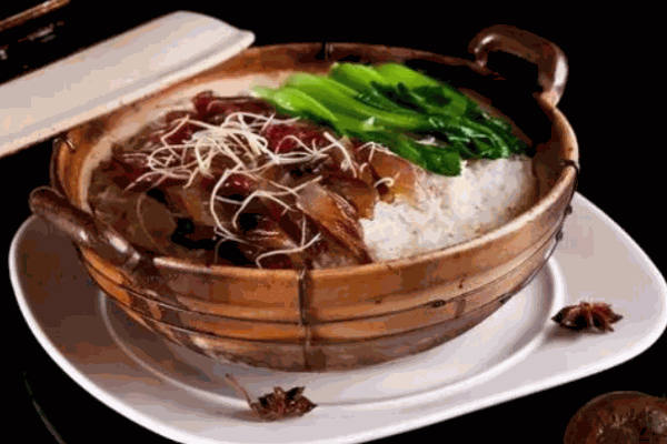 煲打天下煲仔饭